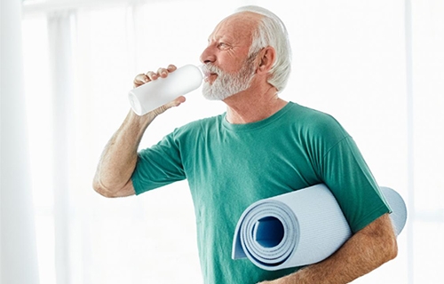Why Hydration Matters Before and After Joint Replacement Surgery